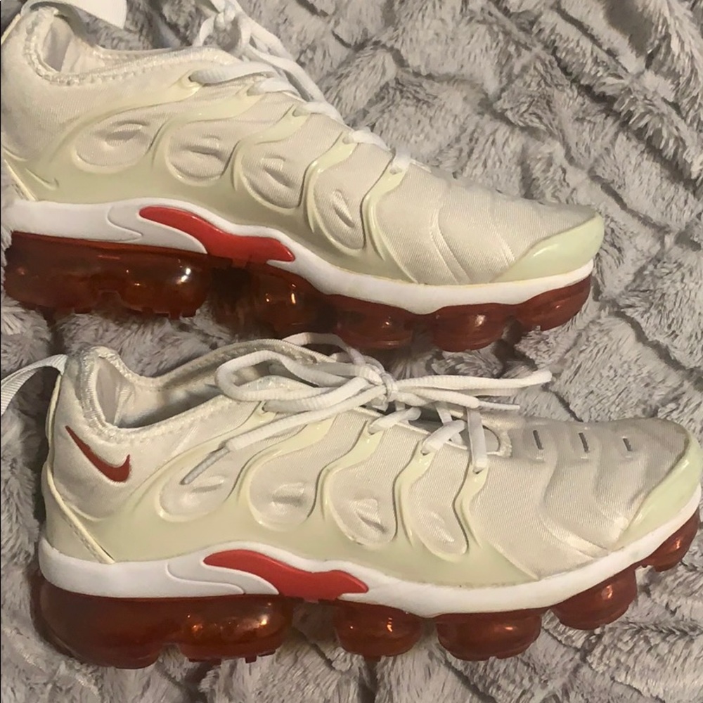 Women’s vapor max Nike shoes